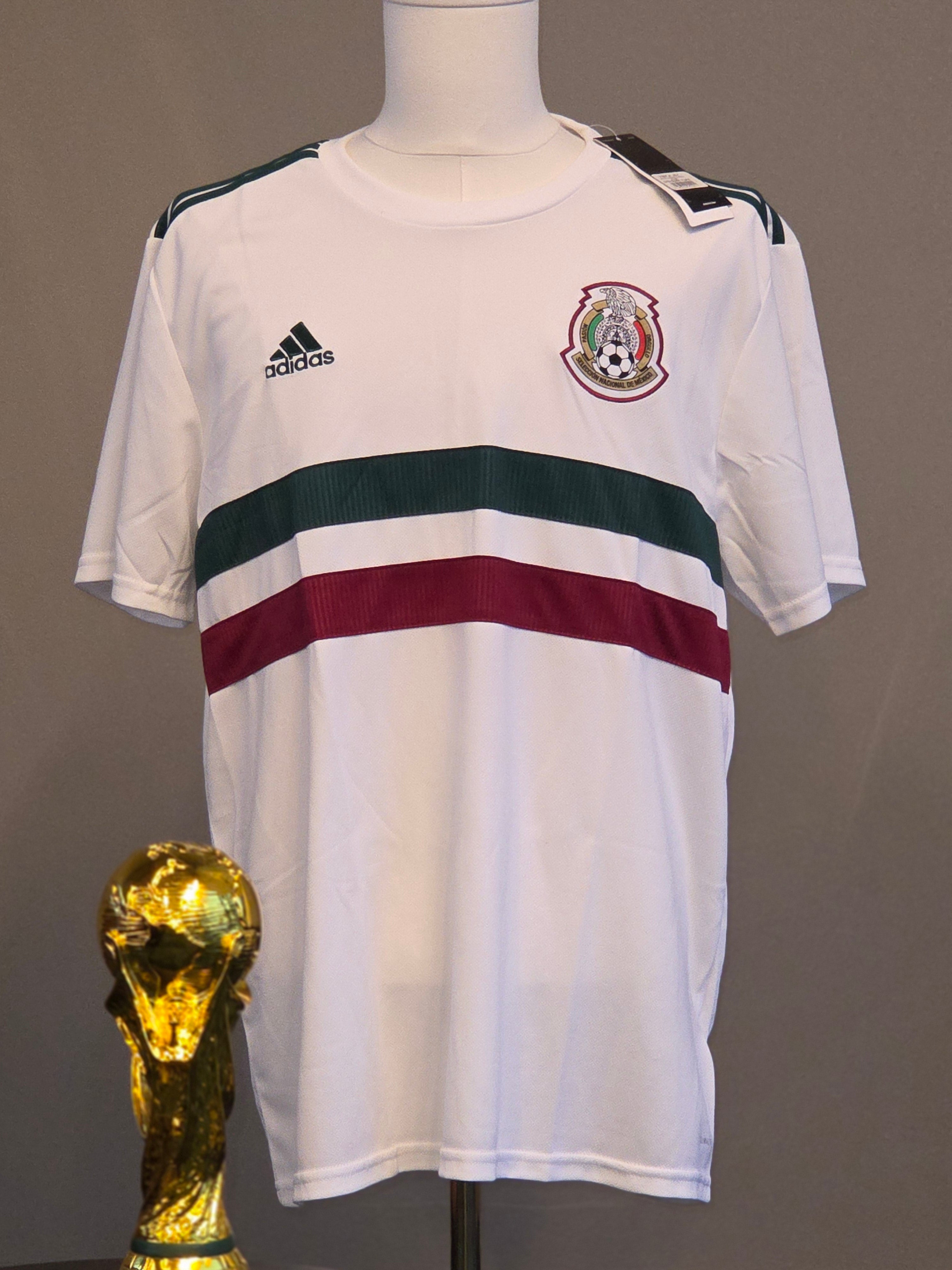 Mexico 2018 Away Kit XL (BNWT) (Deadstock)