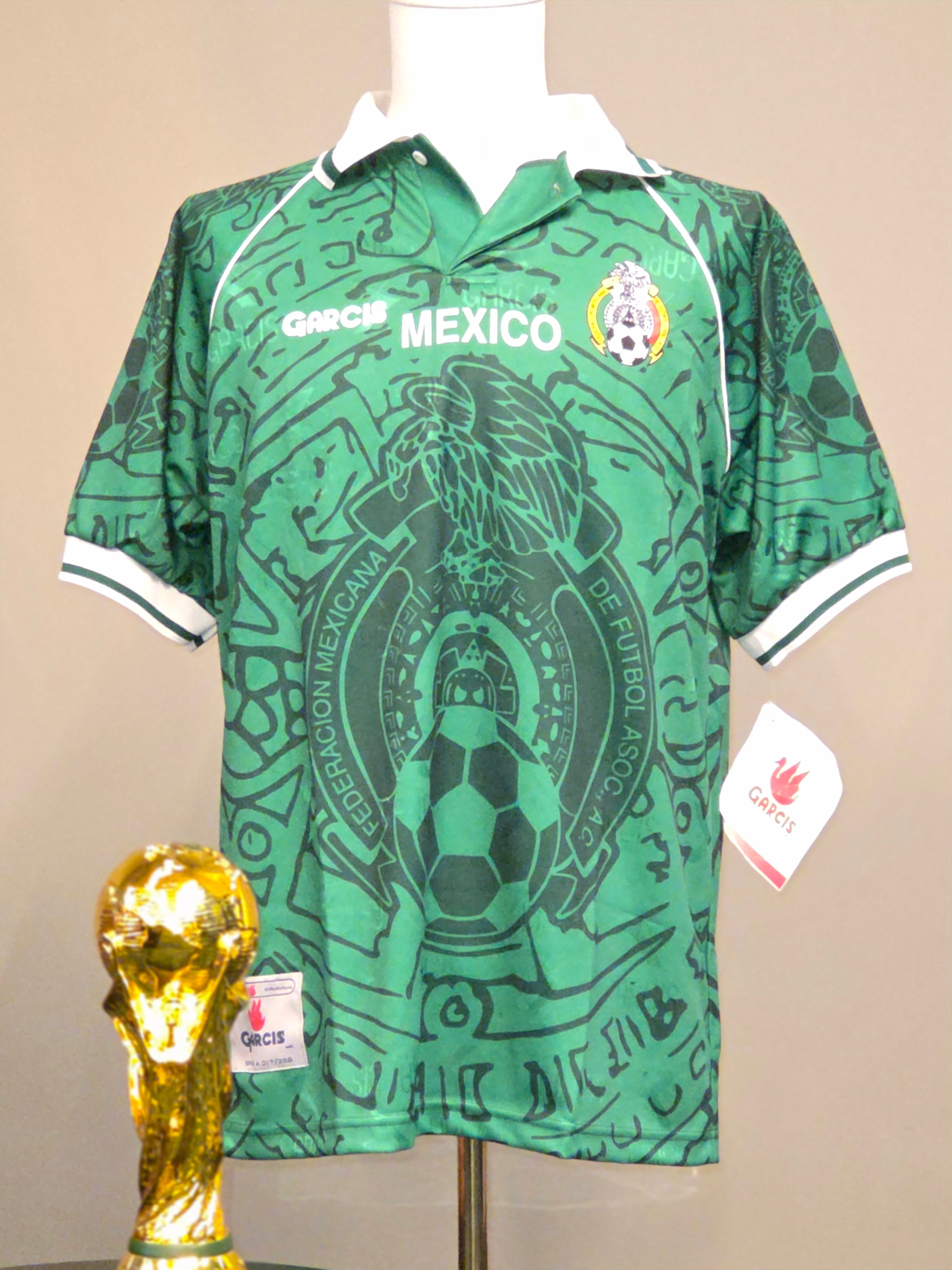 Mexico 1999 Home Kit M (BNWT)