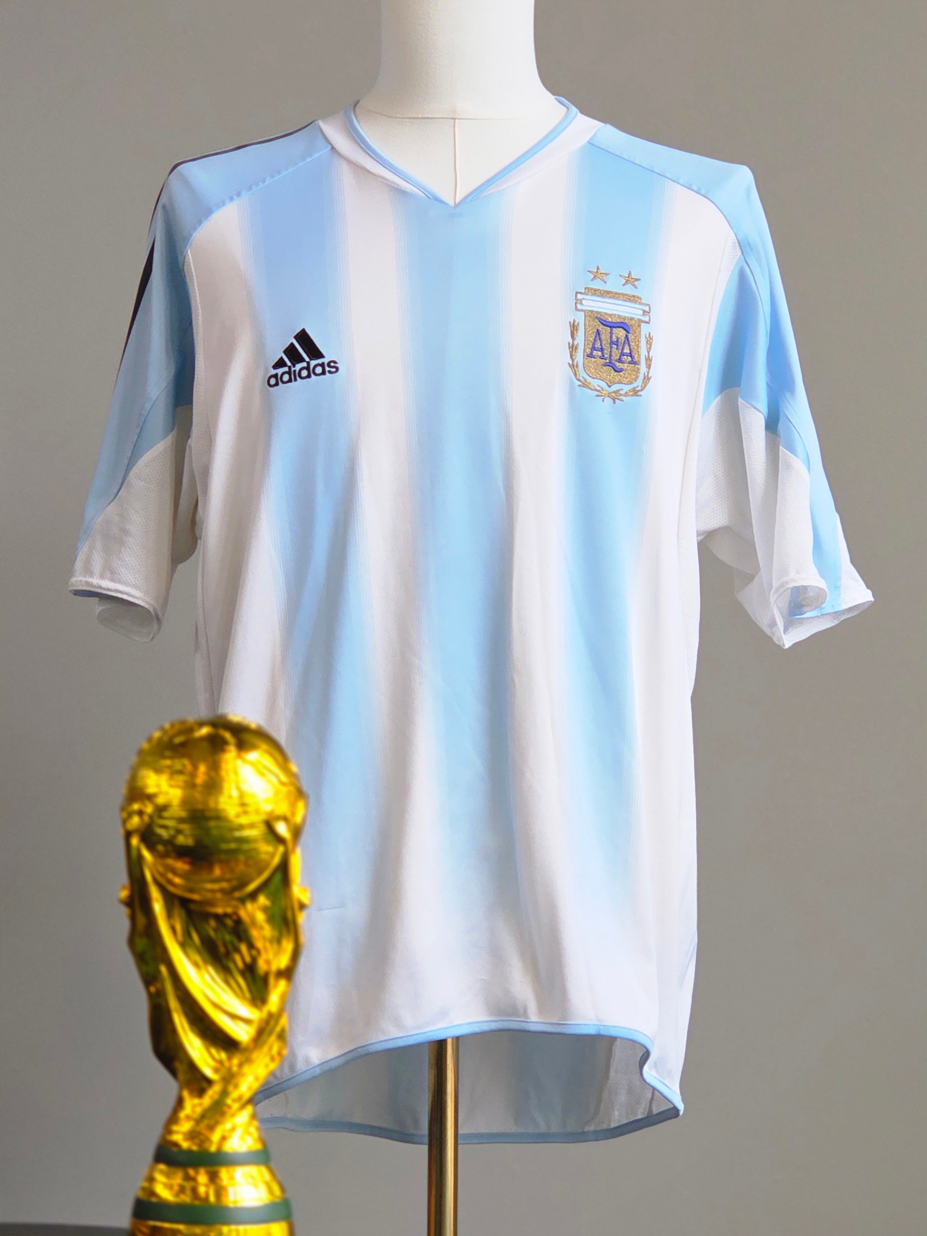 Argentina 2004 Home Kit XL (7/10)