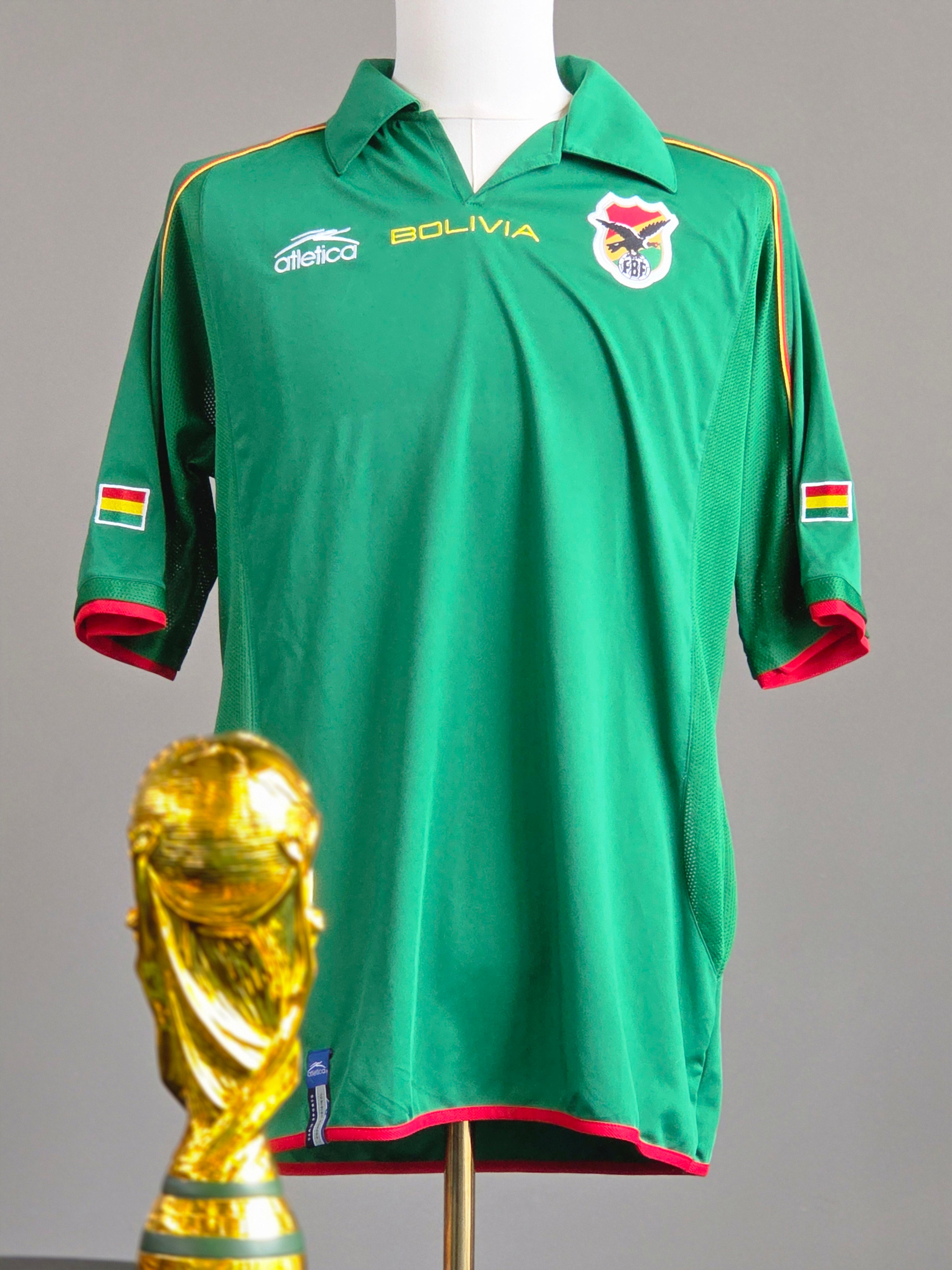 Bolivia 2006 Home kit L (9/10)