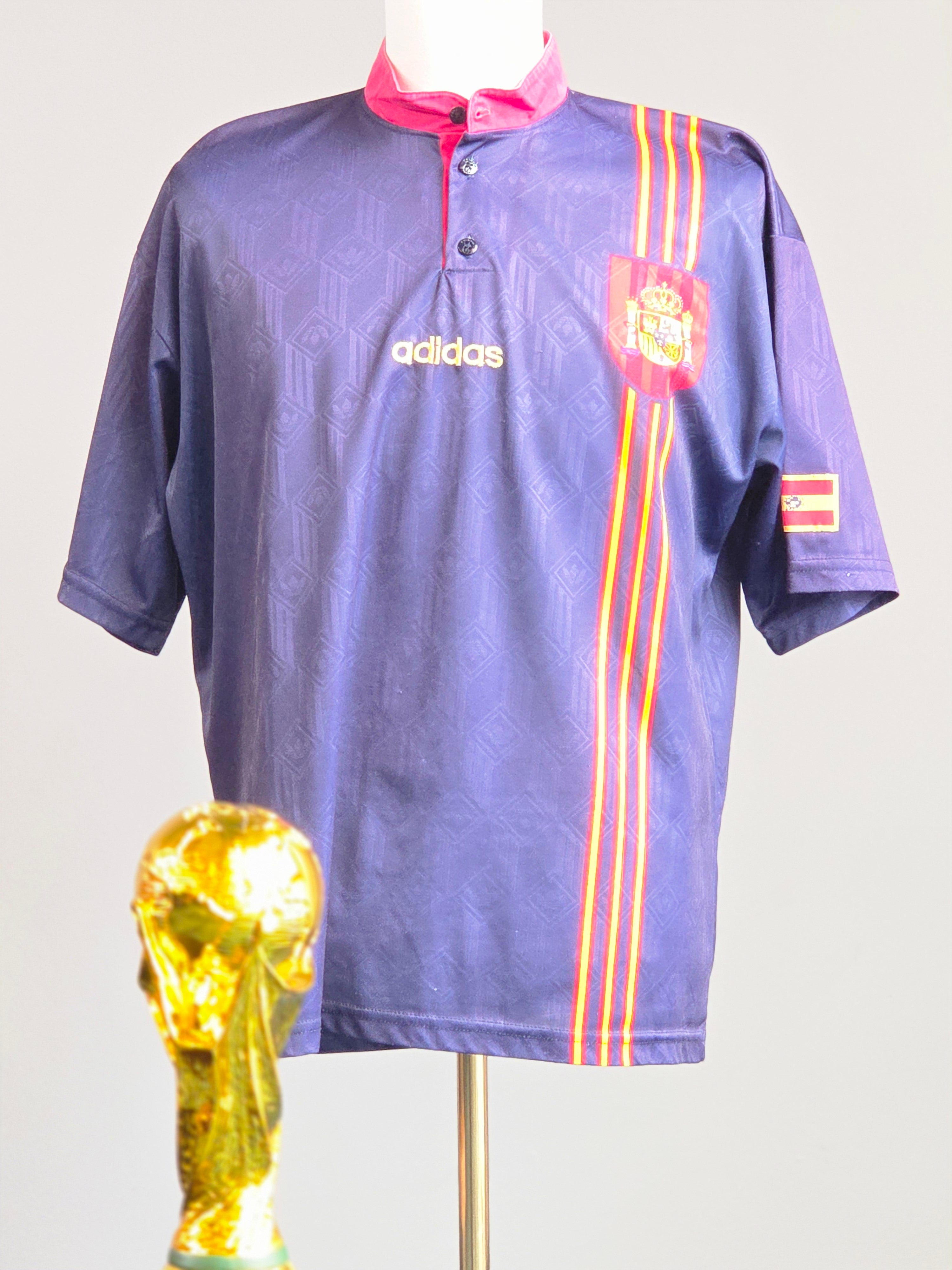 Spain 1996 Away Kit L (9/10)