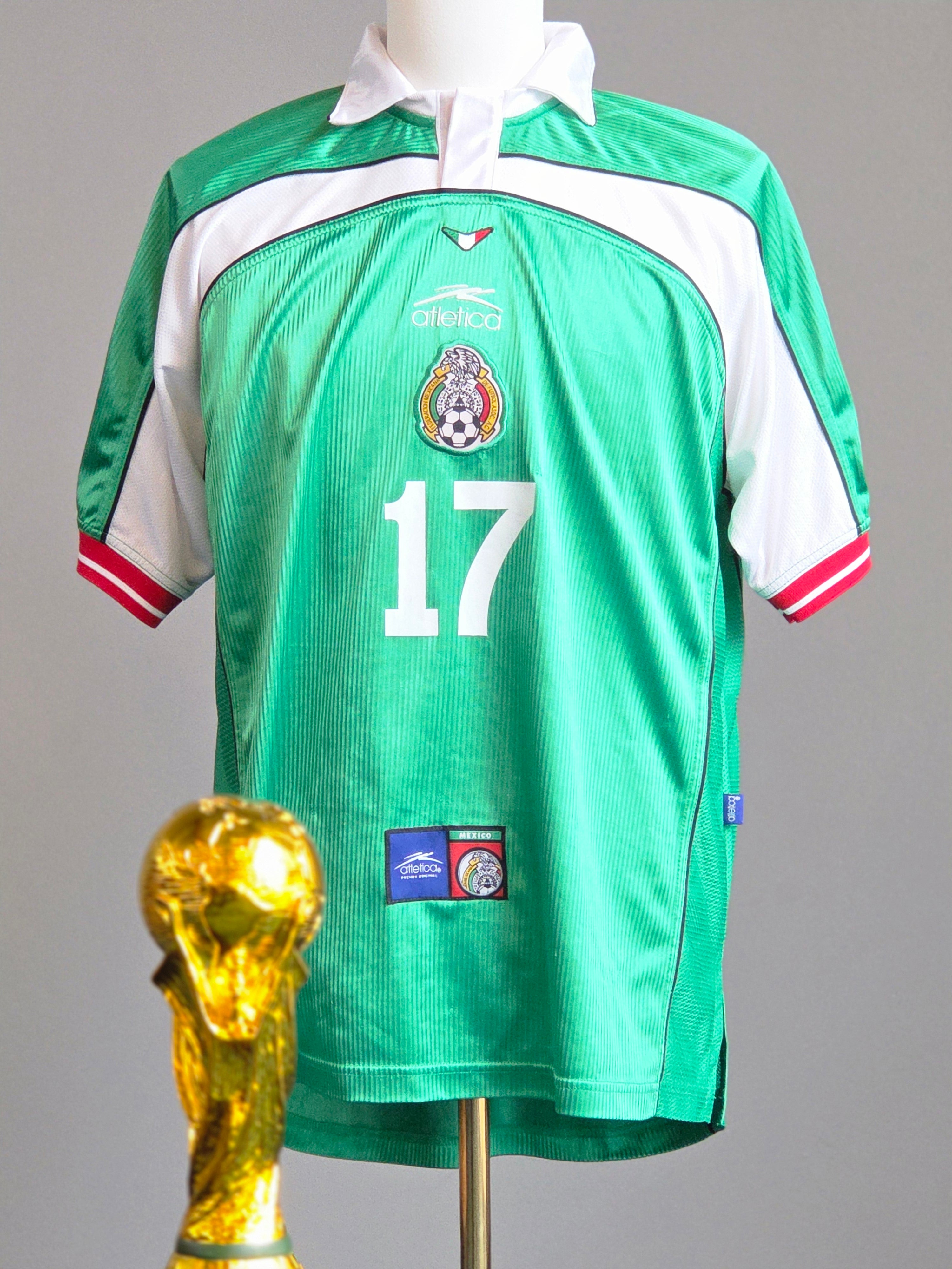 Mexico 2001 Home Kit L Palencia (9/10)