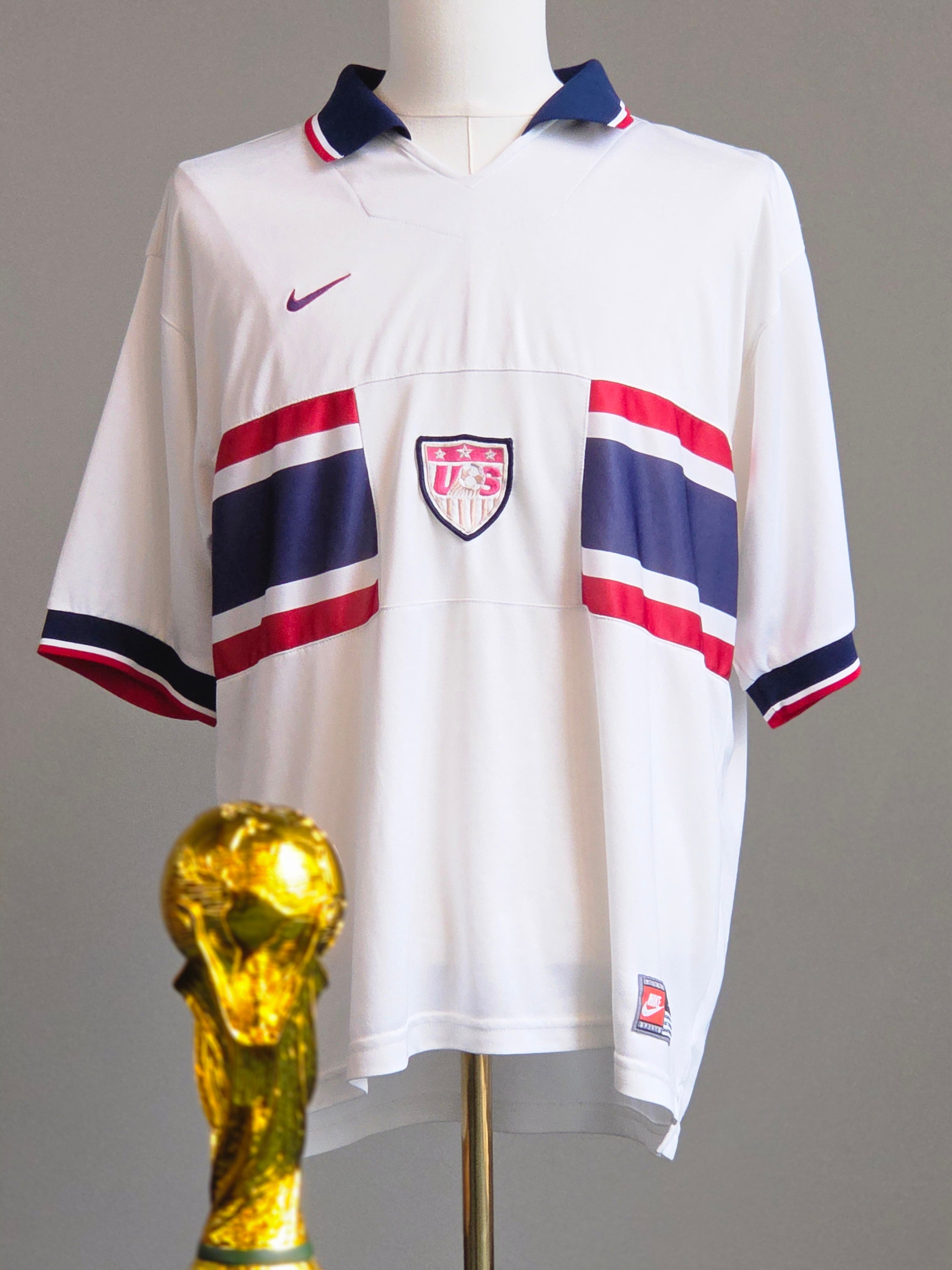 USA 1995 Home Kit XL (8/10)
