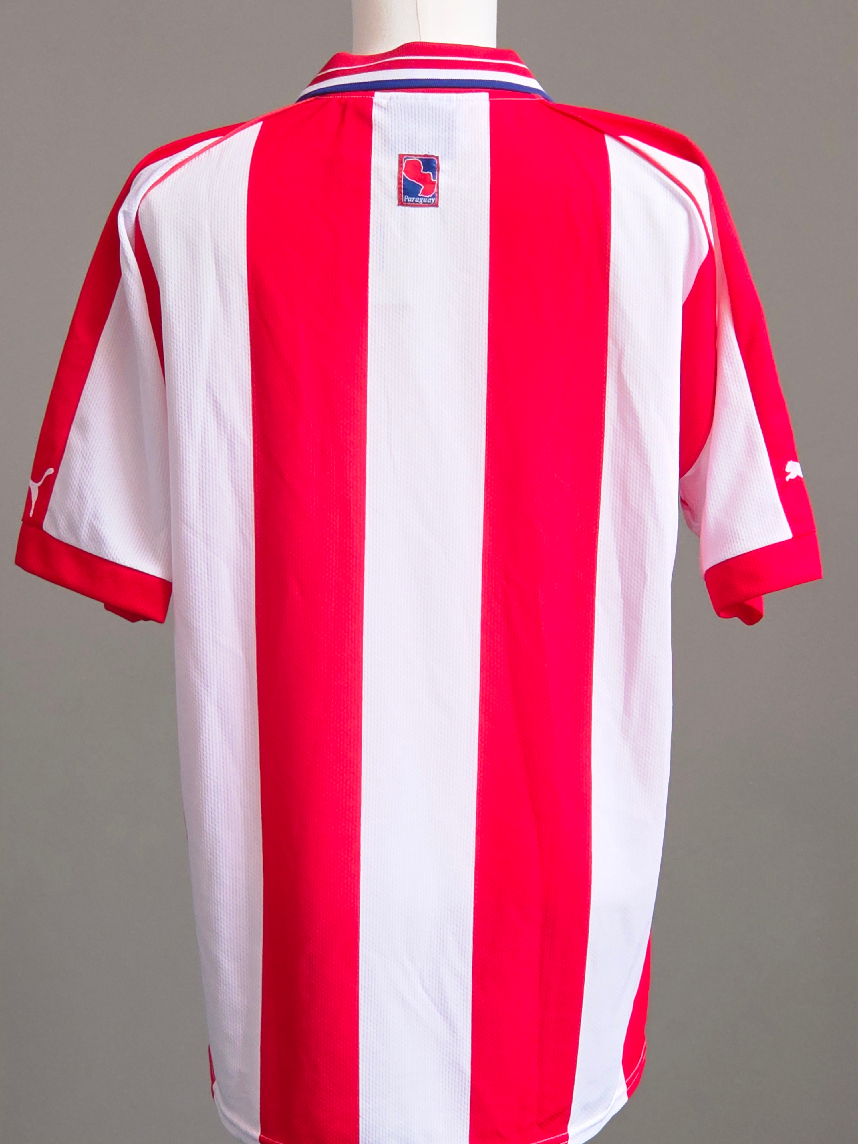 Paraguay 2000 Home Kit L (BNWT)