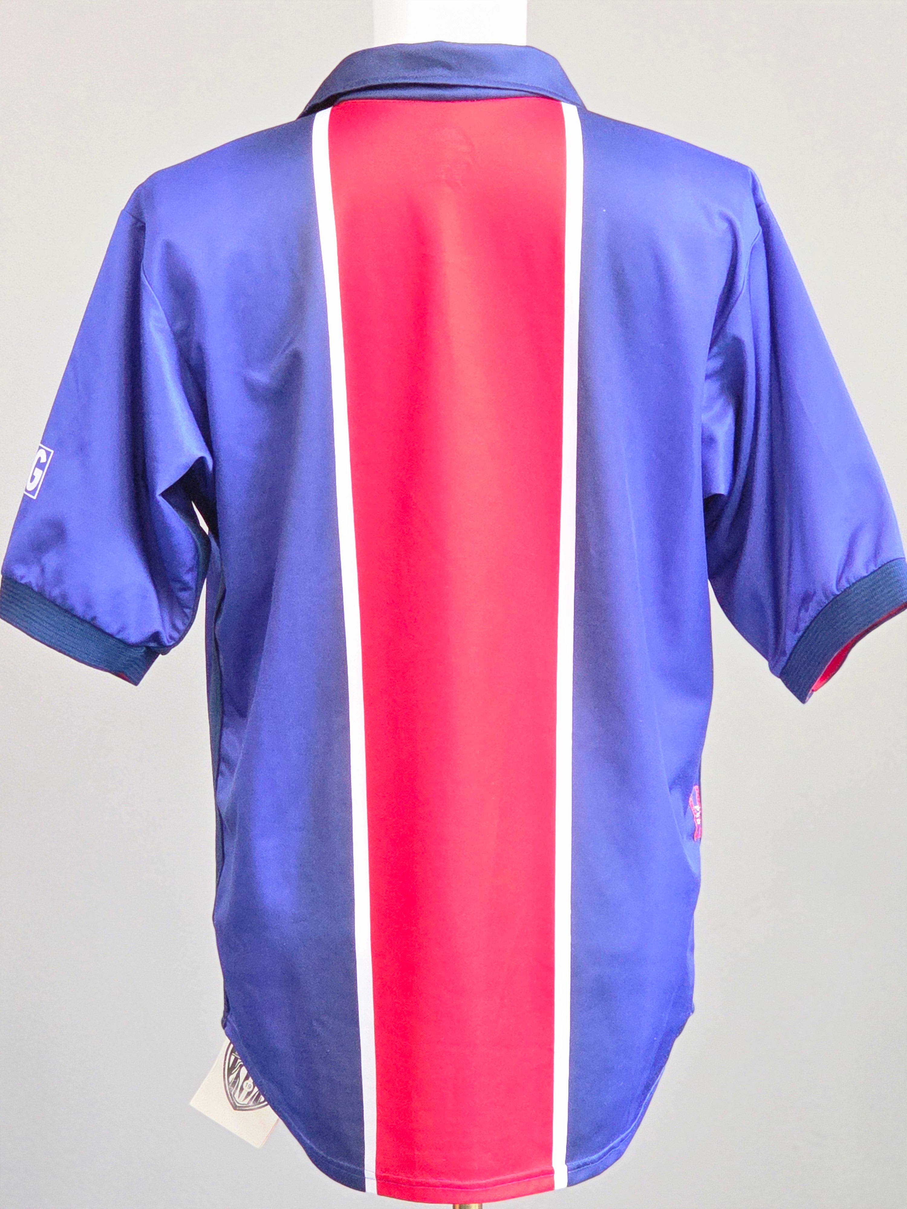 Paris Saint-Germain 1998-1999 Home Kit M (9/10)