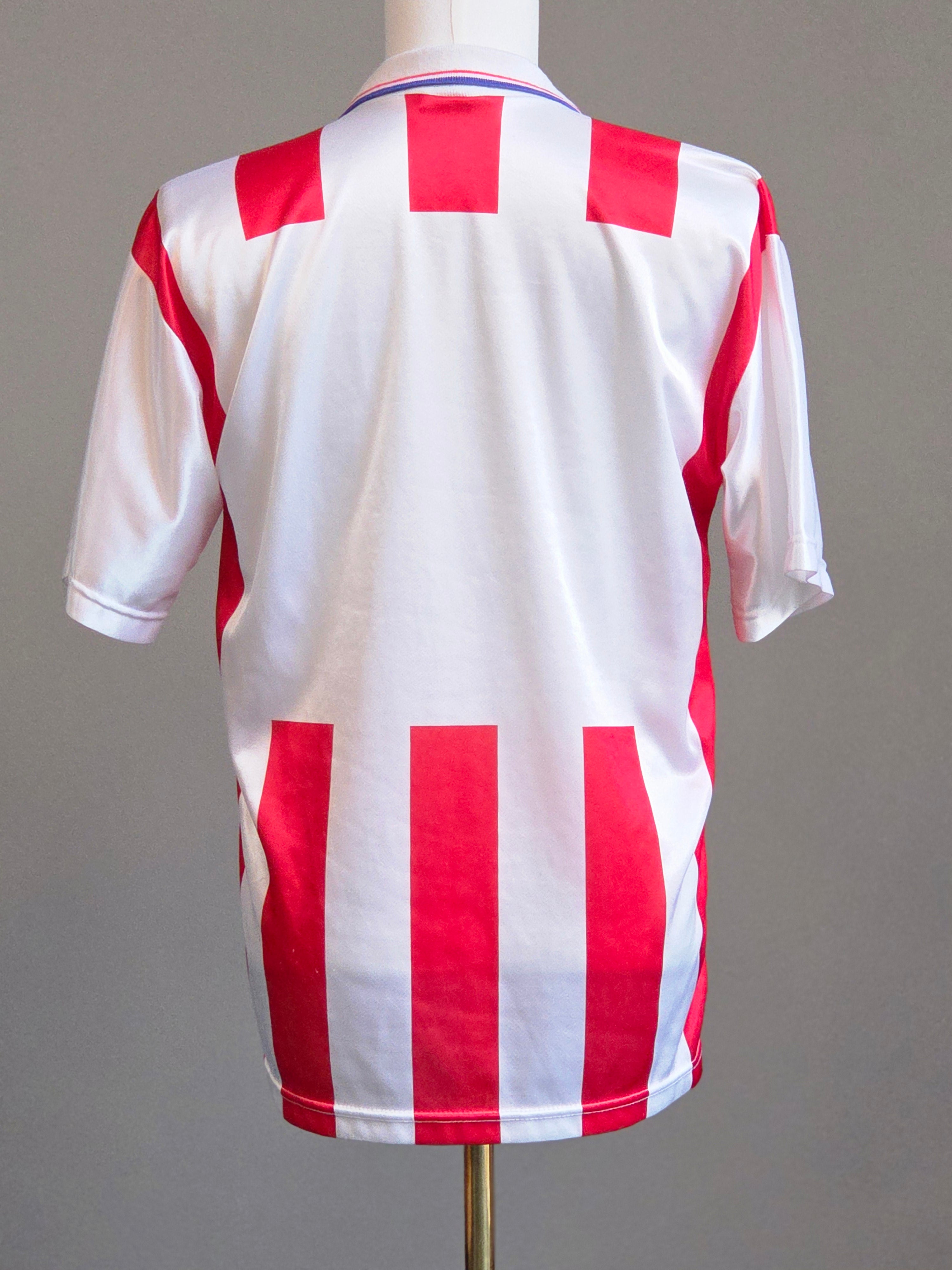 Paraguay 1996 Home Kit L (8/10)