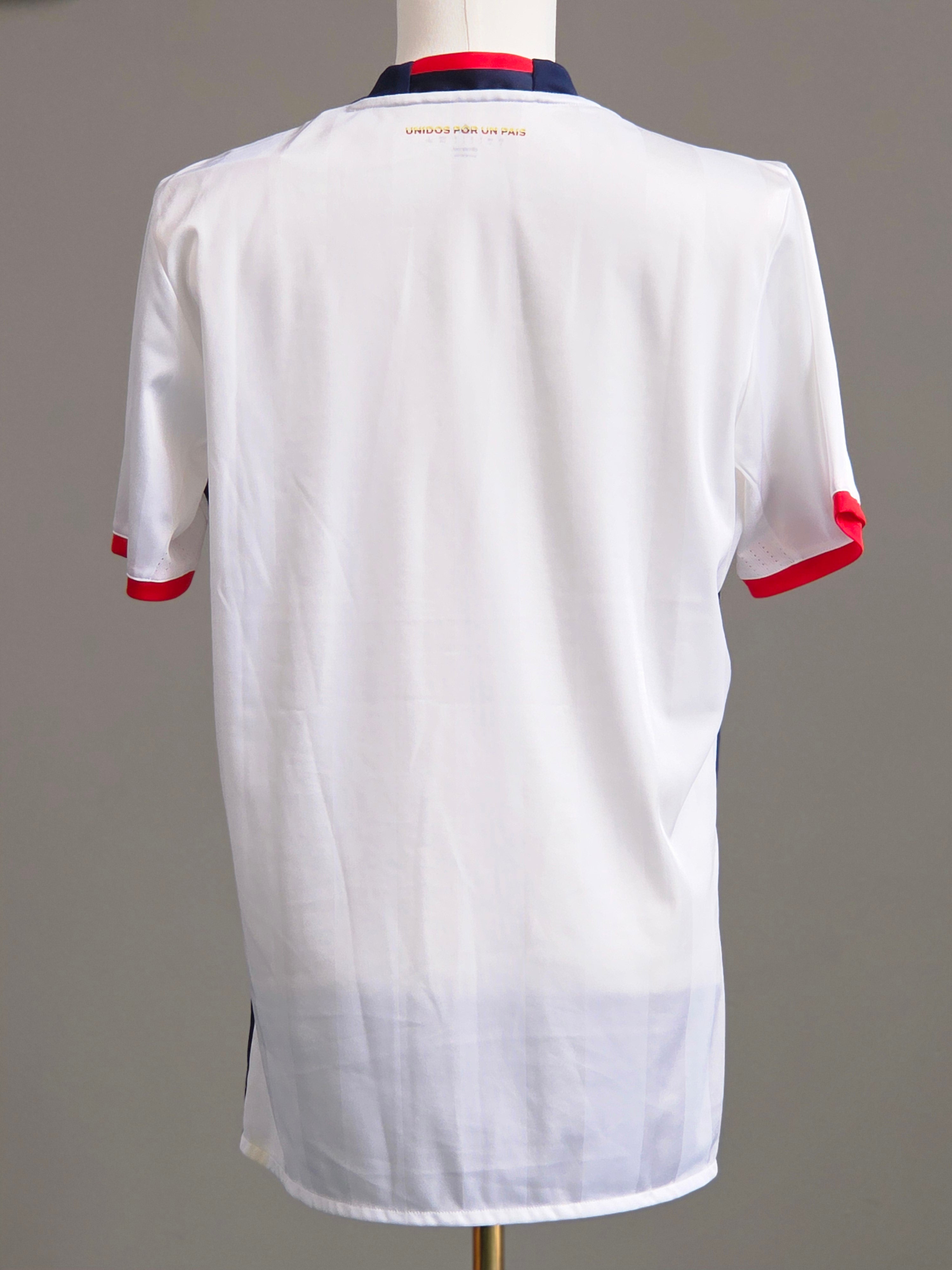 Colombia 2016 Home Kit L (9/10)