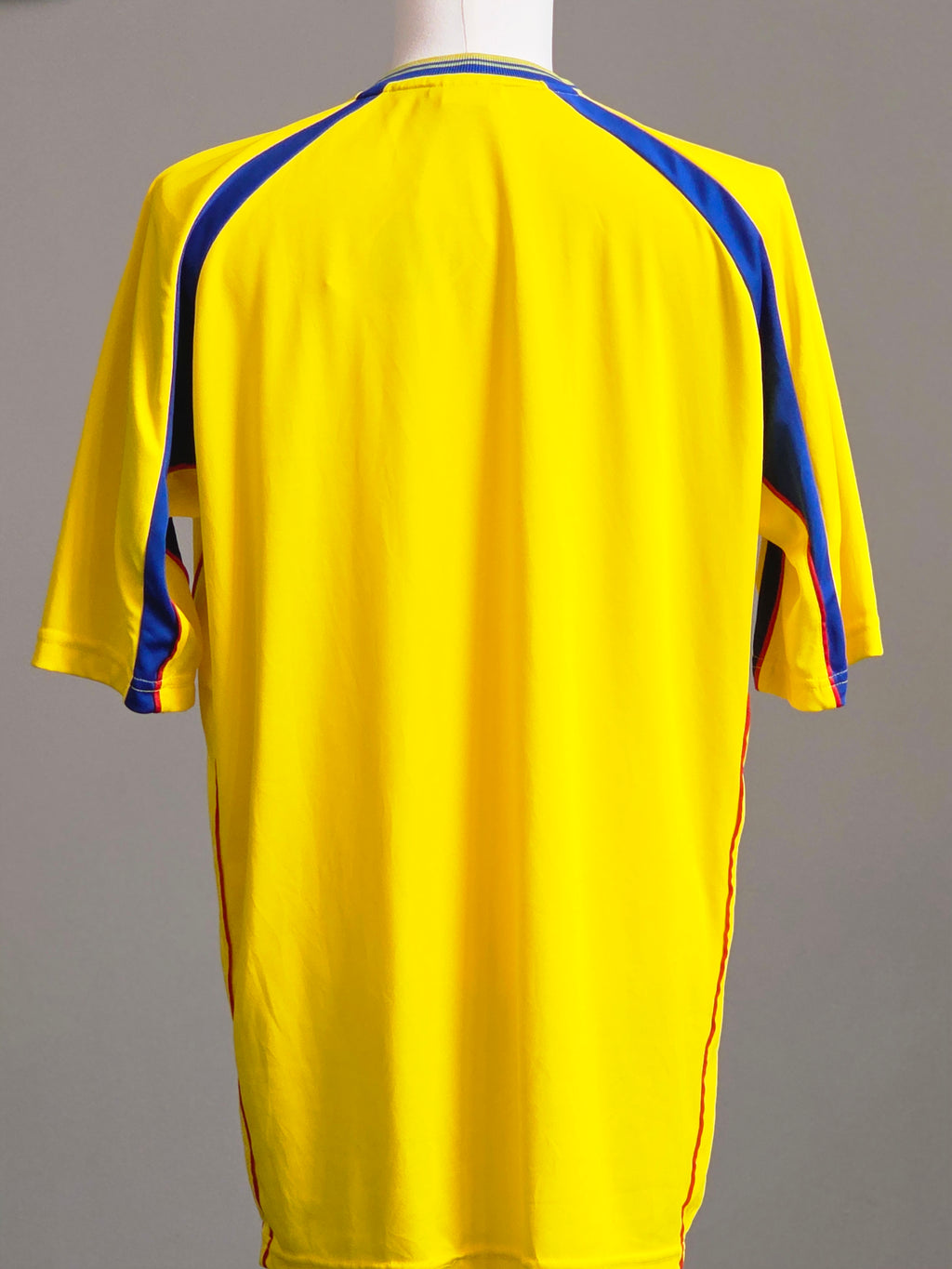 Ecuador 2002 Home Kit XXL (8/10)