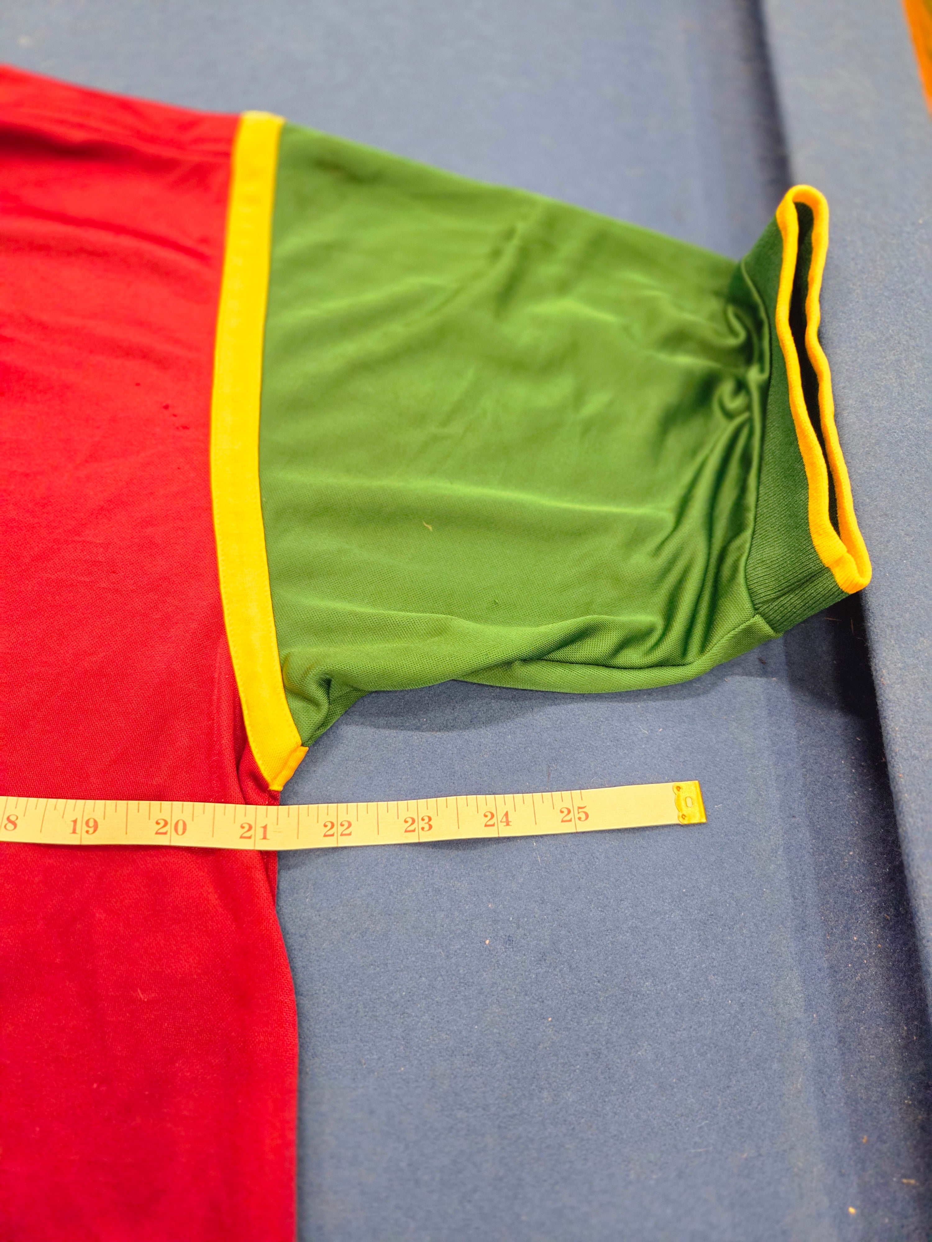 Portugal 1999 Home Kit L (7/10)