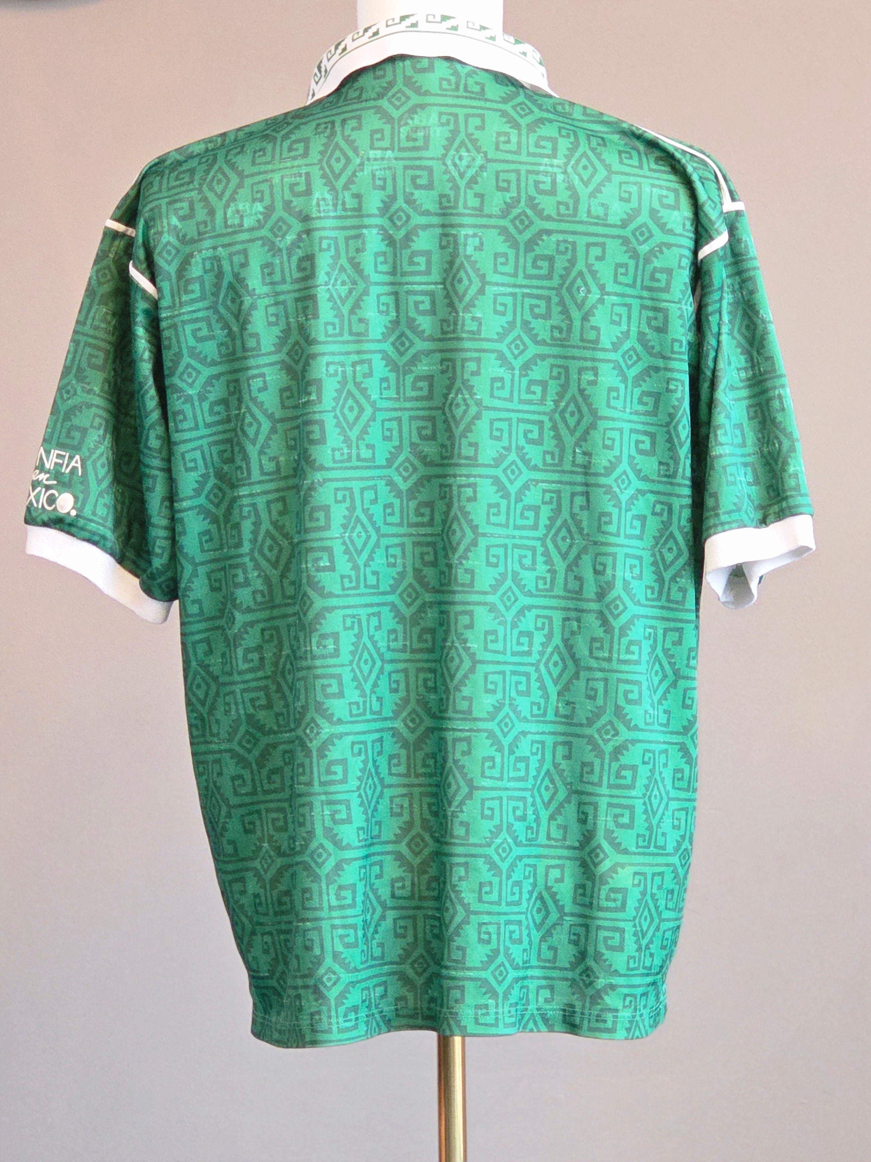 Mexico 1995 Home Kit L (9/10)