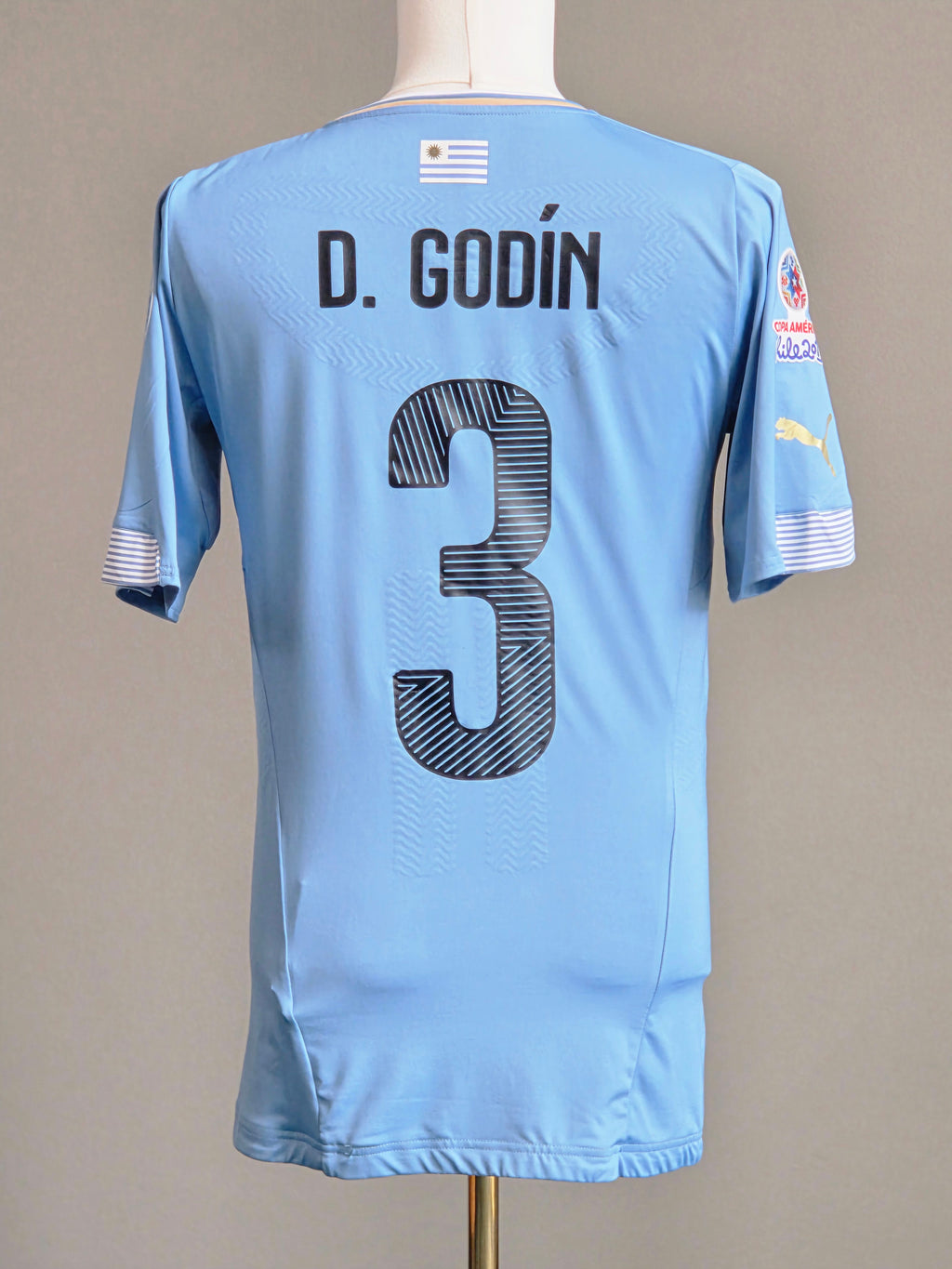 Uruguay 2011 Home Kit XL Godin (9/10) (Player version, Match Issue)