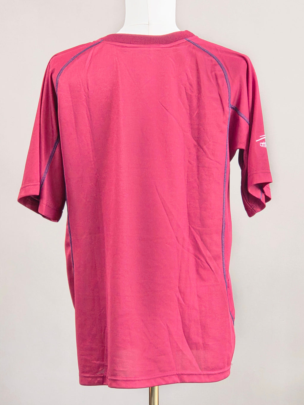 Venezuela 2001 Home Kit L (8/10)