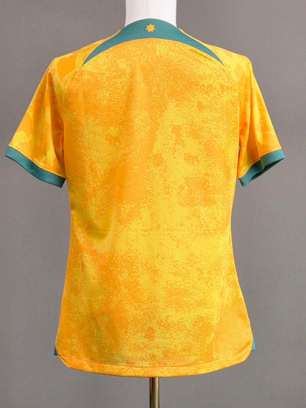 Australia 2022 Home Kit L (9/10)