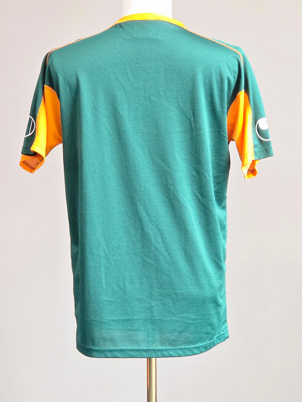 Ivory Coast 2004 Away Kit L (9/10)
