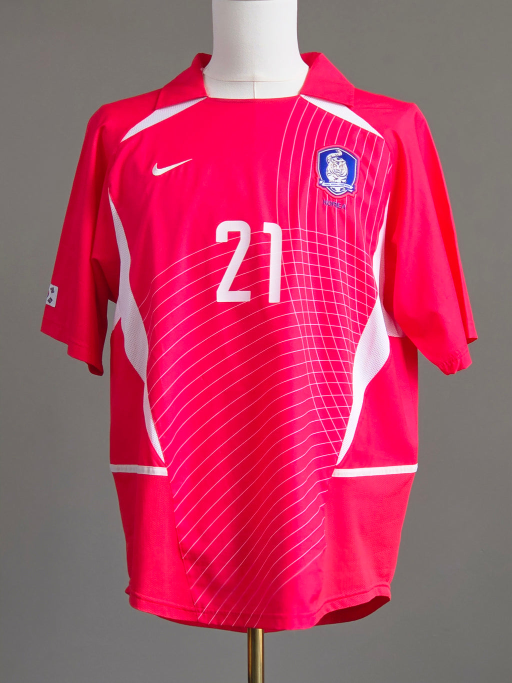 South Korea 2002 Home Kit L J S Park (8/10)