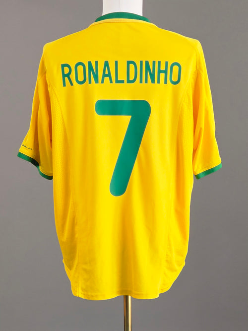 Brazil 2000 Home kit Ronaldinho L (9/10)