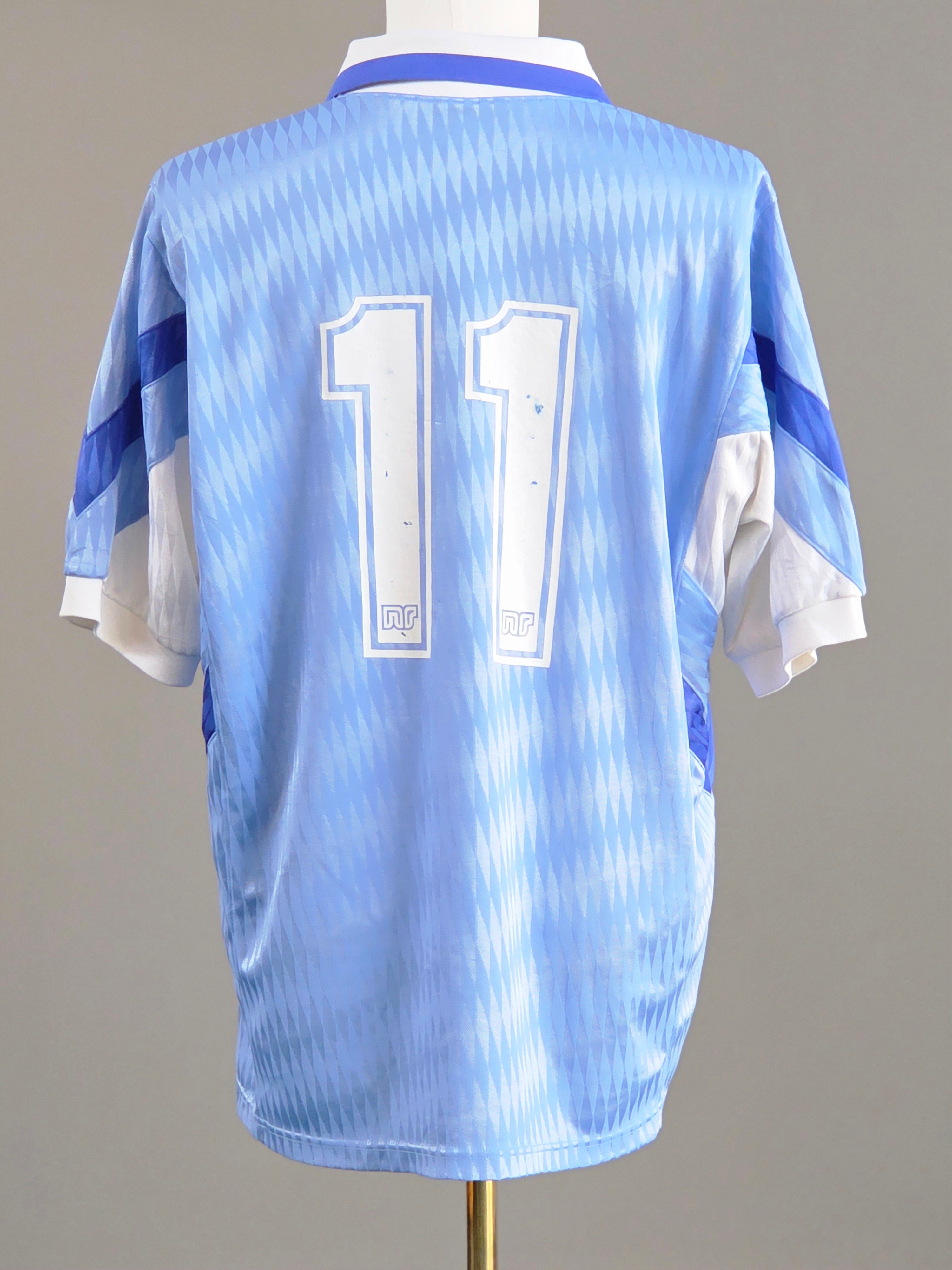 Uruguay 1996 Home Kit M Gustavo Poyet 11 (9/10) (Match Worn)