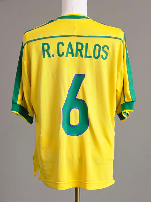 Brazil 1998 Home Kit L Roberto Carlos (8/10)